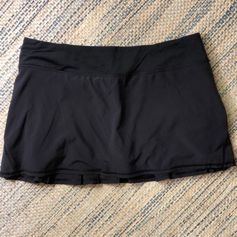 Lululemon pacesetter skort